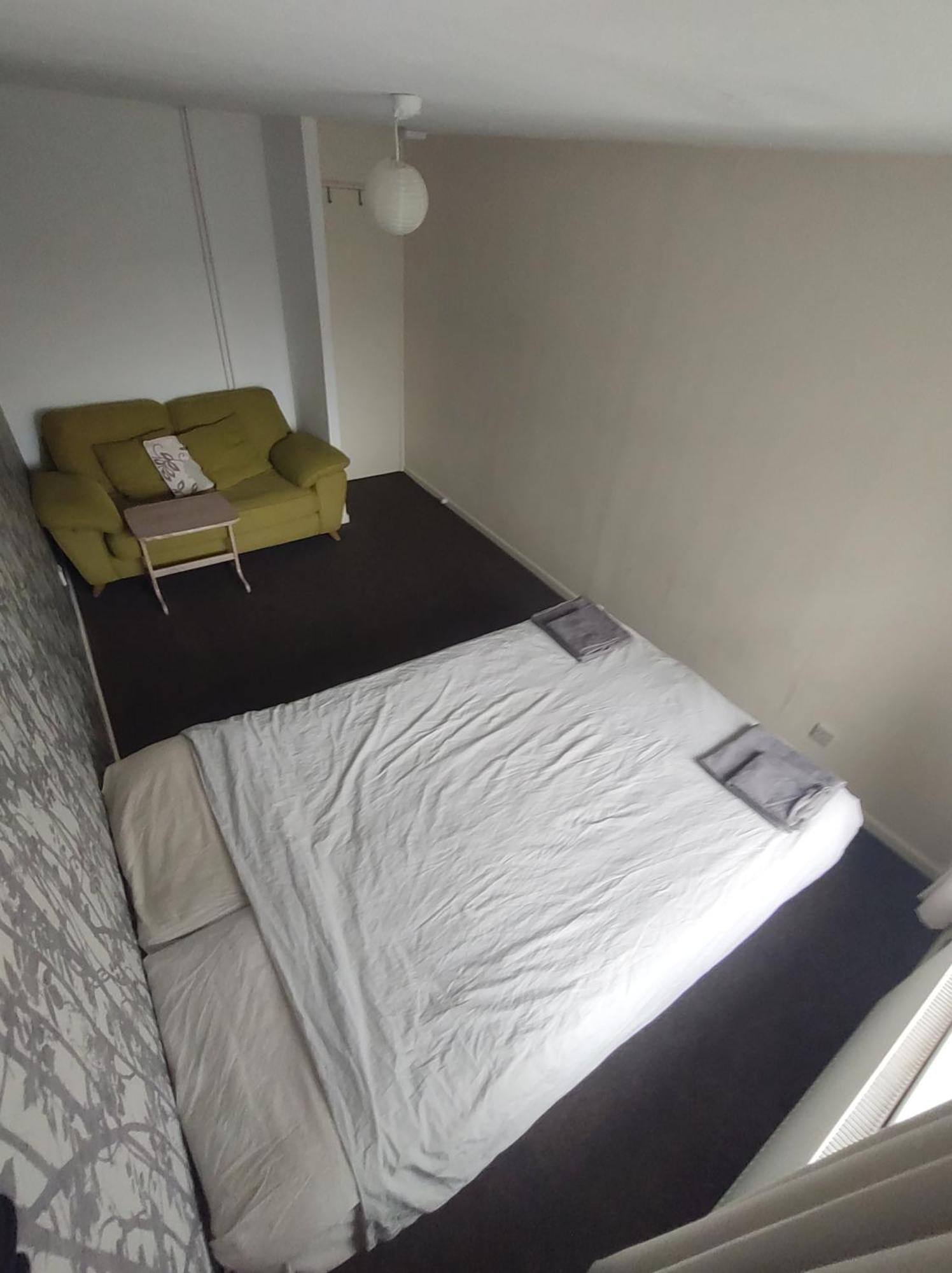 Homestay Near A Station And Park Birmingham Buitenkant foto